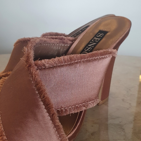 Senso Pink Silk Heels, 38 - Picture 5 of 5